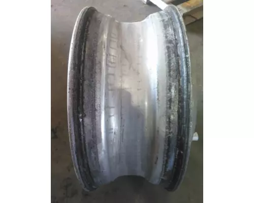 HUB PILOTED - ALUMINUM 22.5 X 8.25 WHEEL