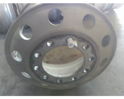 HUB PILOTED - ALUMINUM 22.5 X 8.25 WHEEL