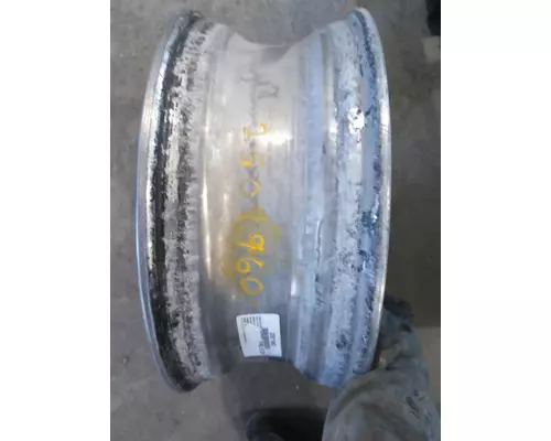 HUB PILOTED - ALUMINUM 22.5 X 8.25 WHEEL