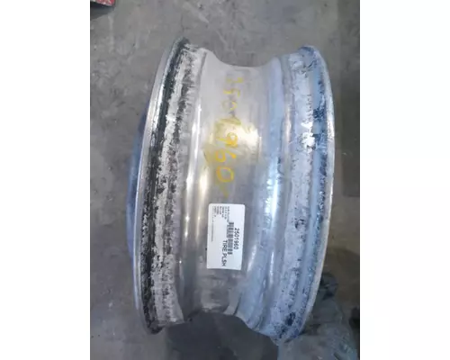 HUB PILOTED - ALUMINUM 22.5 X 8.25 WHEEL