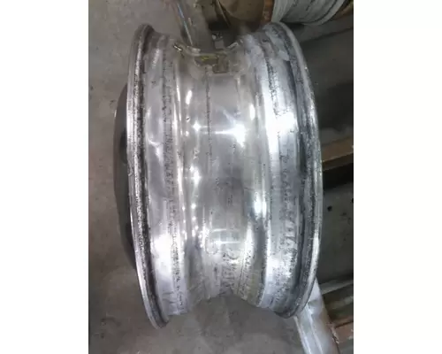 HUB PILOTED - ALUMINUM 22.5 X 8.25 WHEEL