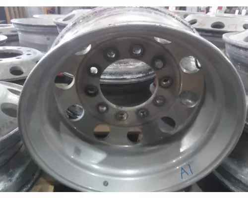 HUB PILOTED - ALUMINUM 22.5 X 8.25 WHEEL
