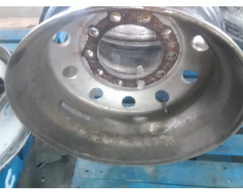 HUB PILOTED - ALUMINUM 22.5 X 8.25 WHEEL