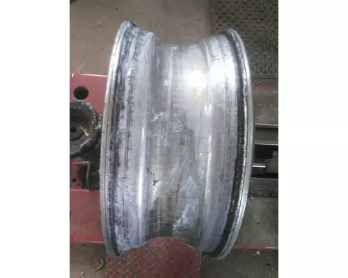 HUB PILOTED - ALUMINUM 22.5 X 8.25 WHEEL