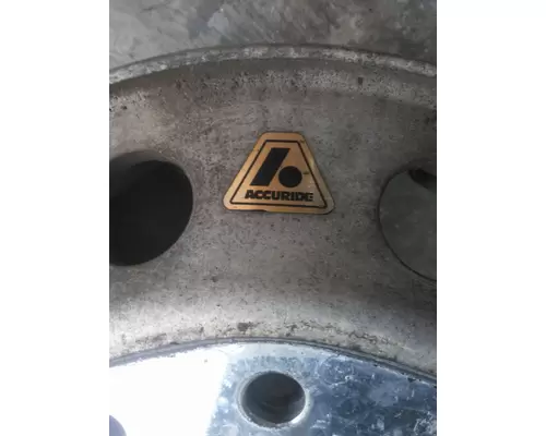 HUB PILOTED - ALUMINUM 22.5 X 8.25 WHEEL