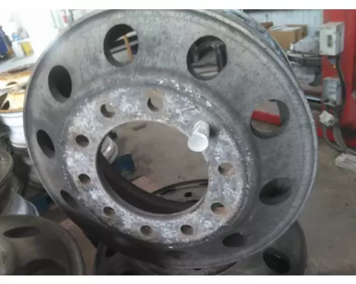 HUB PILOTED - ALUMINUM 22.5 X 8.25 WHEEL