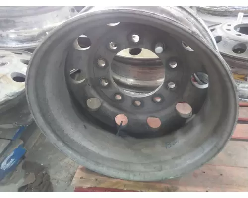 HUB PILOTED - ALUMINUM 22.5 X 8.25 WHEEL