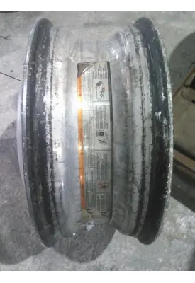 HUB PILOTED - ALUMINUM 22.5 X 8.25 WHEEL