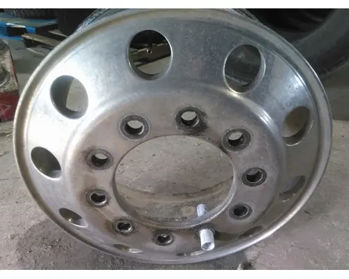 HUB PILOTED - ALUMINUM 22.5 X 8.25 WHEEL