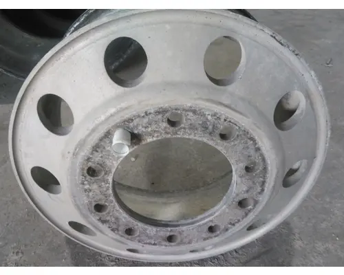 HUB PILOTED - ALUMINUM 22.5 X 8.25 WHEEL