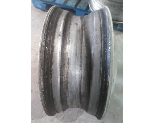 HUB PILOTED - ALUMINUM 22.5 X 8.25 WHEEL