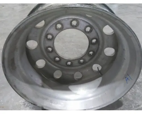 HUB PILOTED - ALUMINUM 22.5 X 8.25 WHEEL