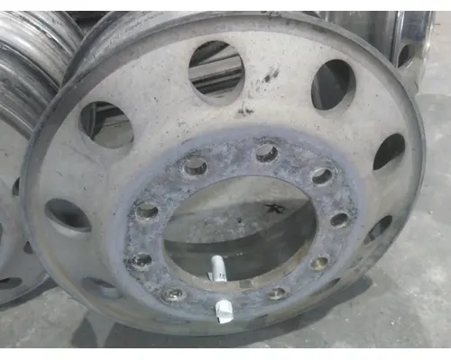 HUB PILOTED - ALUMINUM 22.5 X 8.25 WHEEL