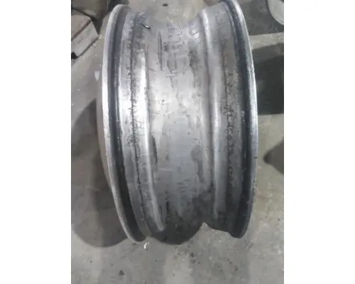 HUB PILOTED - ALUMINUM 22.5 X 8.25 WHEEL