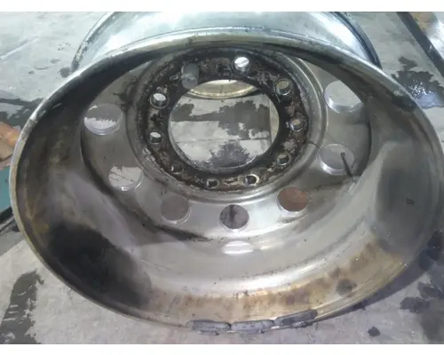 HUB PILOTED - ALUMINUM 22.5 X 8.25 WHEEL