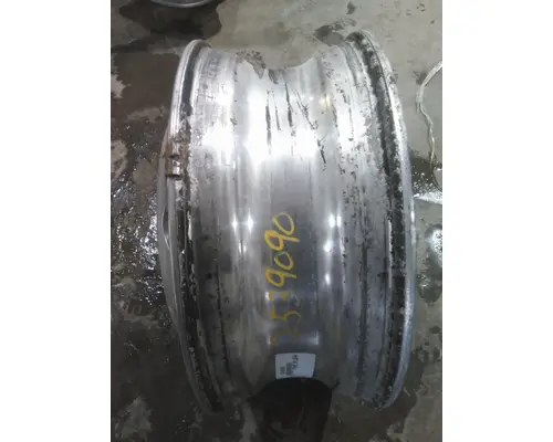 HUB PILOTED - ALUMINUM 22.5 X 8.25 WHEEL