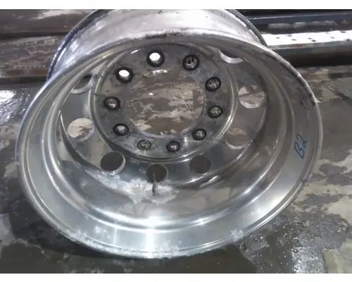 HUB PILOTED - ALUMINUM 22.5 X 8.25 WHEEL