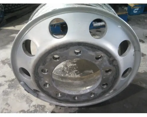 HUB PILOTED - ALUMINUM 22.5 X 8.25 WHEEL