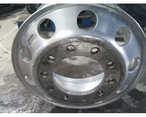 HUB PILOTED - ALUMINUM 22.5 X 8.25 WHEEL