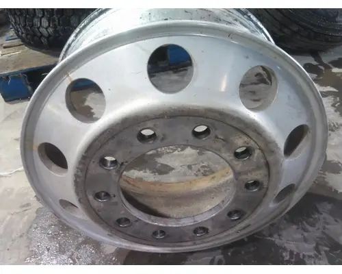 HUB PILOTED - ALUMINUM 22.5 X 8.25 WHEEL