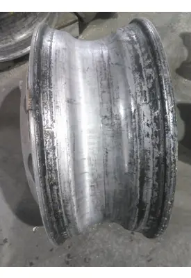 HUB PILOTED - ALUMINUM 22.5 X 8.25 WHEEL