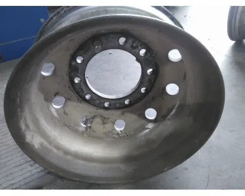 HUB PILOTED - ALUMINUM 22.5 X 8.25 WHEEL