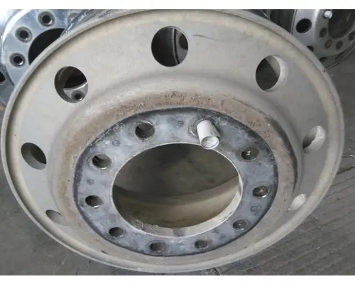 HUB PILOTED - ALUMINUM 22.5 X 8.25 WHEEL