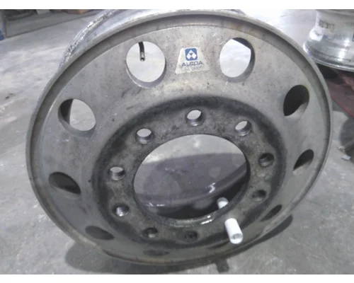 HUB PILOTED - ALUMINUM 22.5 X 8.25 WHEEL