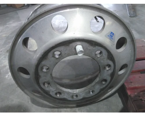 HUB PILOTED - ALUMINUM 22.5 X 8.25 WHEEL