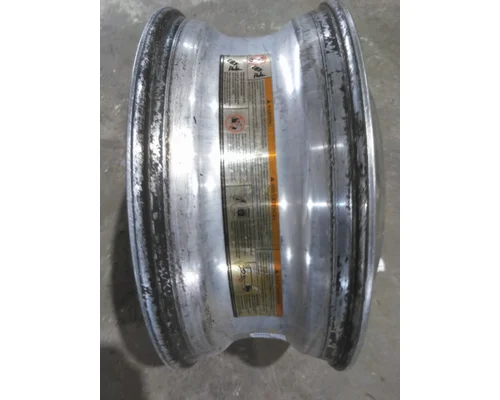 HUB PILOTED - ALUMINUM 22.5 X 8.25 WHEEL