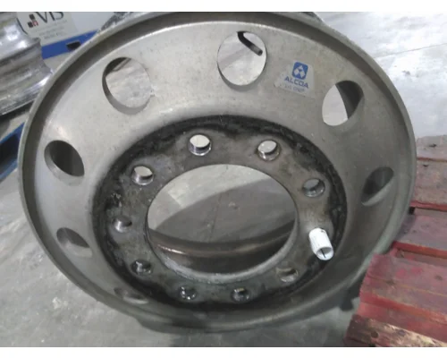 HUB PILOTED - ALUMINUM 22.5 X 8.25 WHEEL
