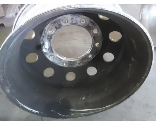 HUB PILOTED - ALUMINUM 22.5 X 8.25 WHEEL