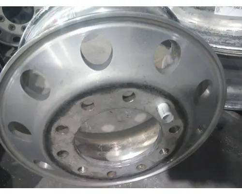 HUB PILOTED - ALUMINUM 22.5 X 8.25 WHEEL