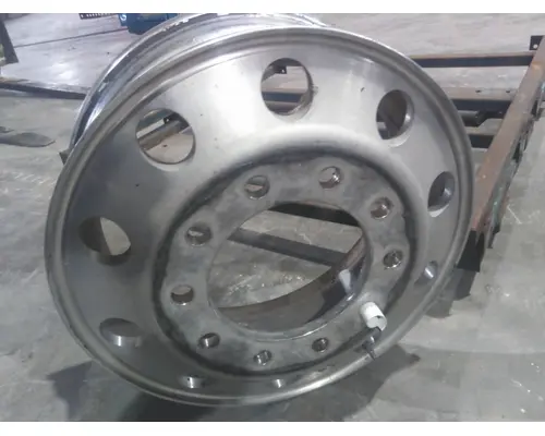 HUB PILOTED - ALUMINUM 22.5 X 8.25 WHEEL