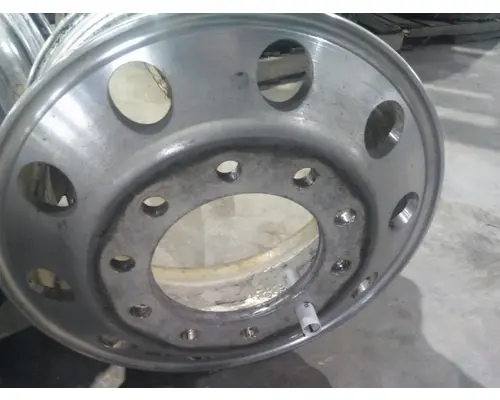 HUB PILOTED - ALUMINUM 22.5 X 8.25 WHEEL