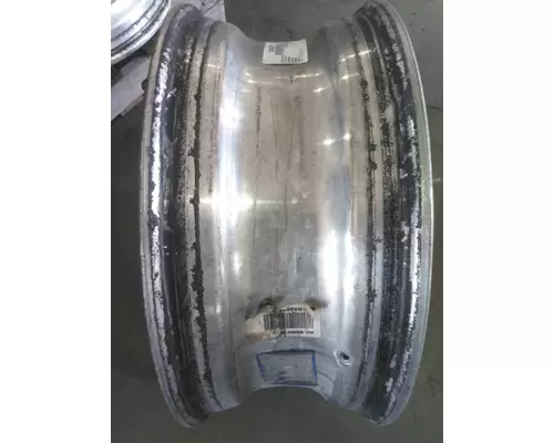 HUB PILOTED - ALUMINUM 22.5 X 8.25 WHEEL