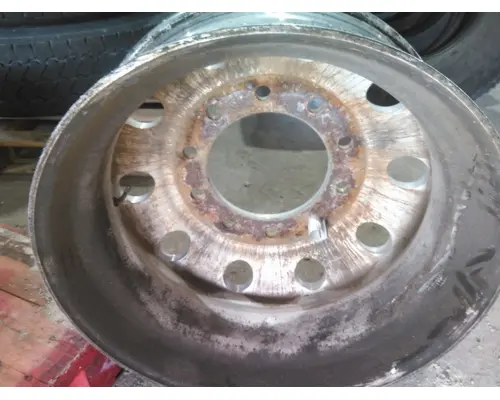HUB PILOTED - ALUMINUM 22.5 X 8.25 WHEEL