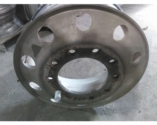 HUB PILOTED - ALUMINUM 22.5 X 8.25 WHEEL