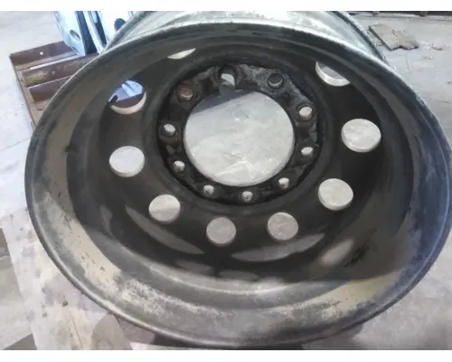 HUB PILOTED - ALUMINUM 22.5 X 8.25 WHEEL