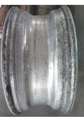 HUB PILOTED - ALUMINUM 22.5 X 8.25 WHEEL