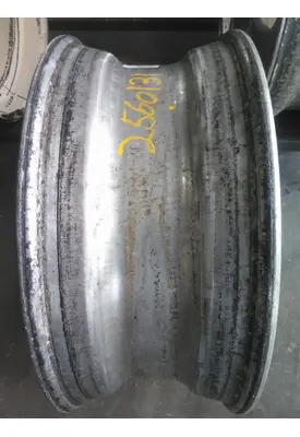 HUB PILOTED - ALUMINUM 22.5 X 8.25 WHEEL