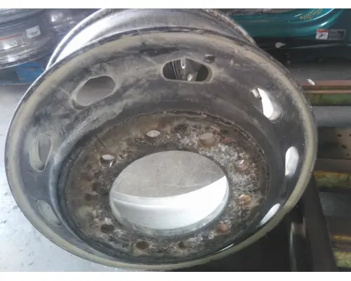 HUB PILOTED - ALUMINUM 22.5 X 8.25 WHEEL