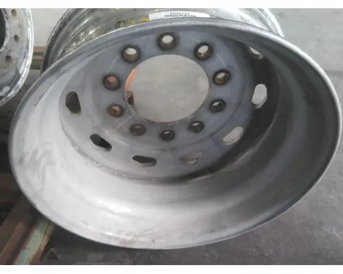 HUB PILOTED - ALUMINUM 22.5 X 8.25 WHEEL