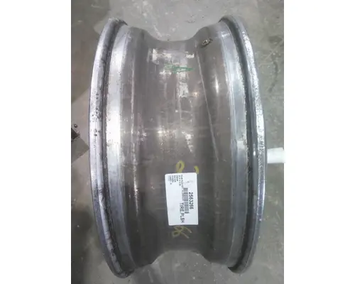 HUB PILOTED - ALUMINUM 22.5 X 8.25 WHEEL