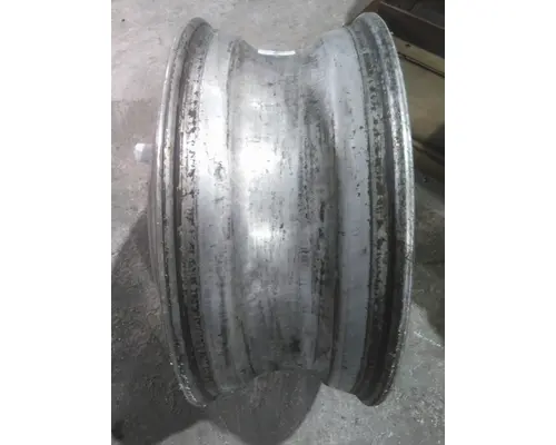 HUB PILOTED - ALUMINUM 22.5 X 8.25 WHEEL