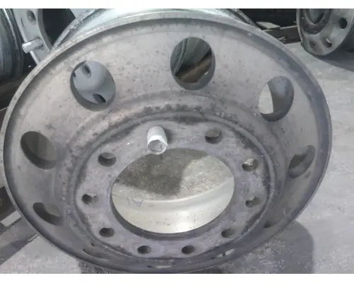 HUB PILOTED - ALUMINUM 22.5 X 8.25 WHEEL
