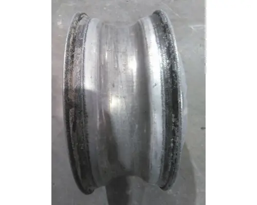 HUB PILOTED - ALUMINUM 22.5 X 8.25 WHEEL