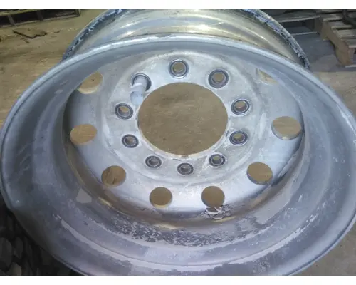 HUB PILOTED - ALUMINUM 22.5 X 8.25 WHEEL