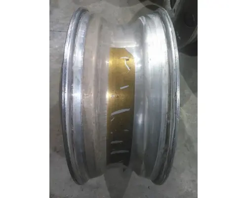 HUB PILOTED - ALUMINUM 22.5 X 8.25 WHEEL