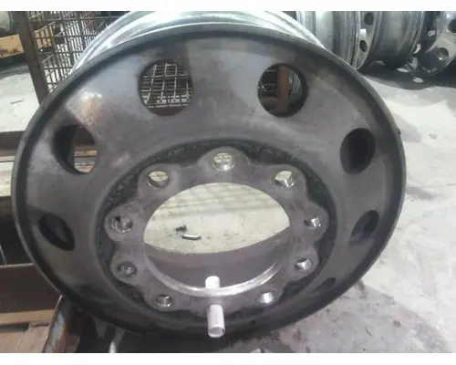 HUB PILOTED - ALUMINUM 22.5 X 8.25 WHEEL